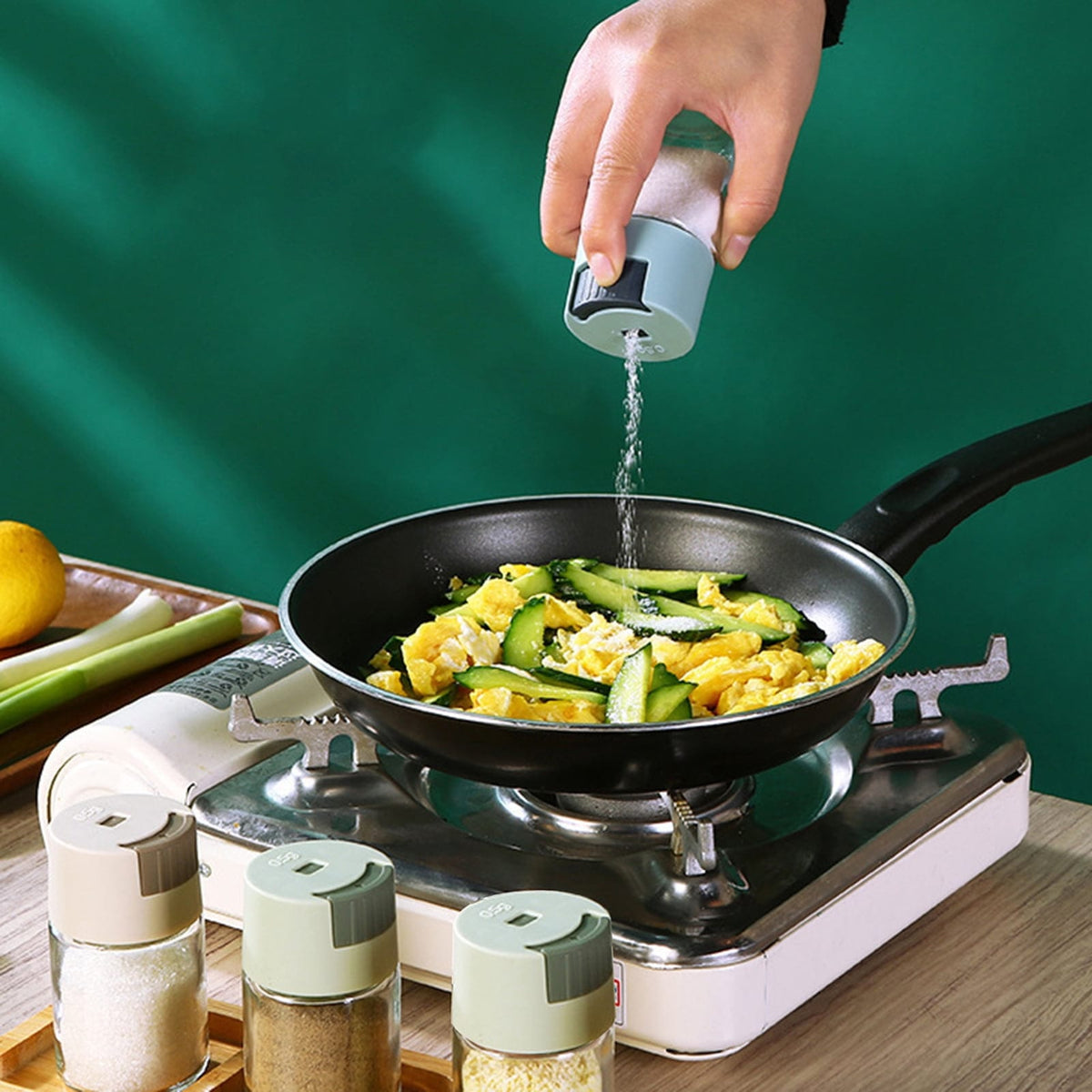 SINGLE PRESS SPICY BOTTLE